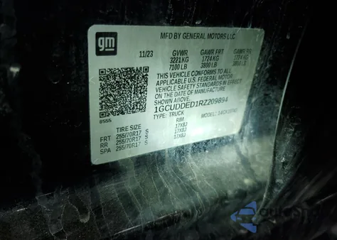 2024 Chevrolet Silverado K1500 Lt from USA, damaged, VIN 1GCUDDED1RZ209894